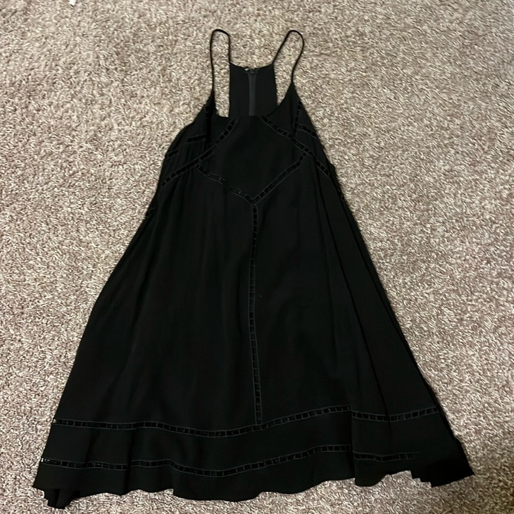 Lulu’s black summer dress